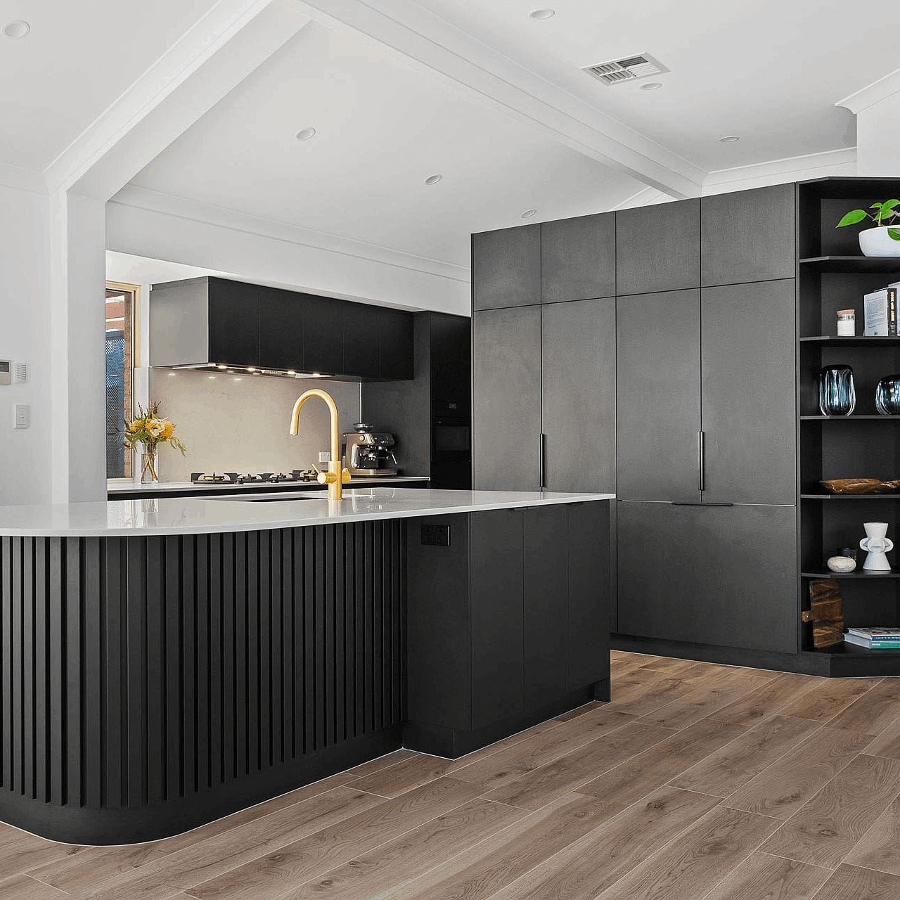 WEB 24 Shorebird Parade, Woodvale 4 (1)