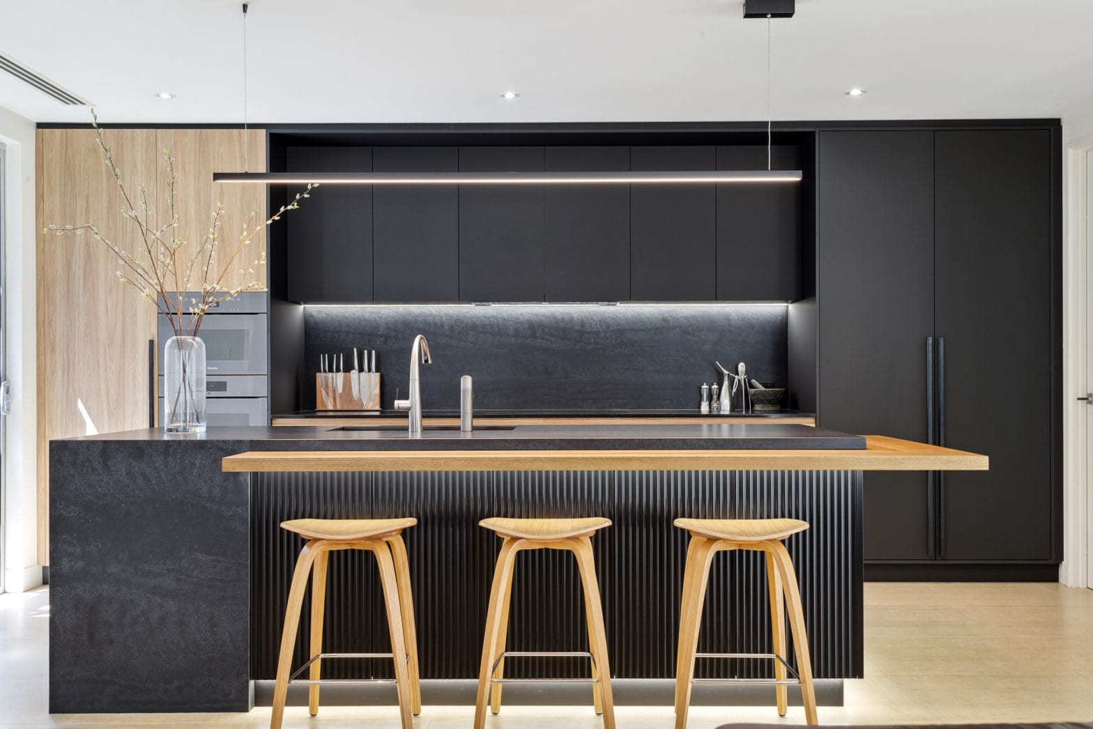 LathlainLathlain kitchen and bar design